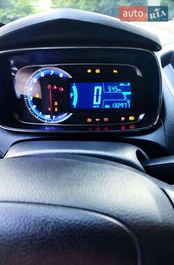 Внедорожник / Кроссовер Chevrolet Tracker 2014 в Каменец-Подольском