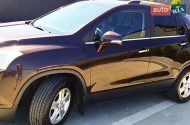 Внедорожник / Кроссовер Chevrolet Tracker 2014 в Каменец-Подольском