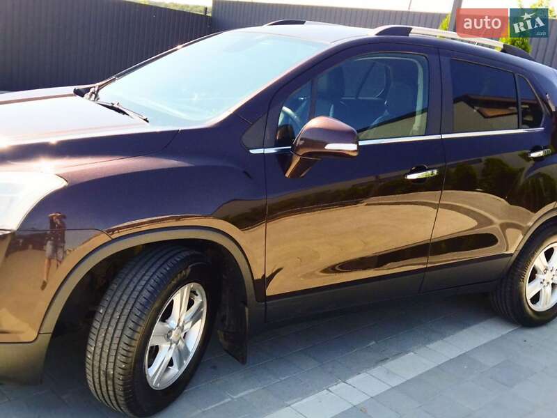 Внедорожник / Кроссовер Chevrolet Tracker 2014 в Каменец-Подольском