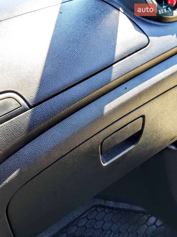 Внедорожник / Кроссовер Chevrolet Tracker 2014 в Каменец-Подольском