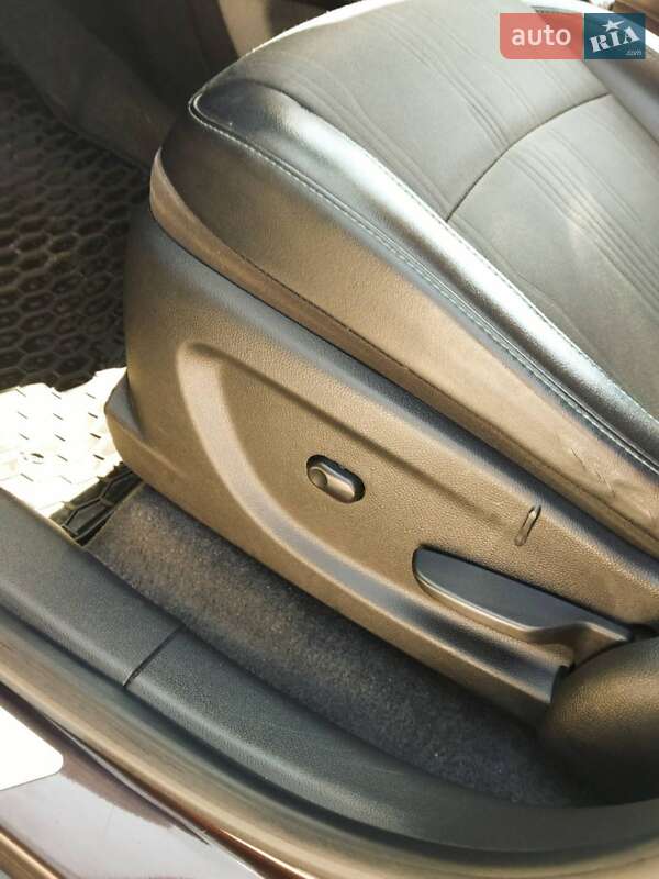 Внедорожник / Кроссовер Chevrolet Tracker 2014 в Каменец-Подольском