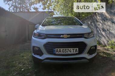 Позашляховик / Кросовер Chevrolet Tracker 2016 в Києві