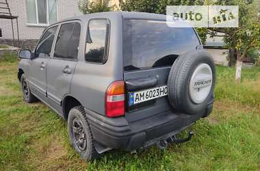 Позашляховик / Кросовер Chevrolet Tracker 2000 в Житомирі