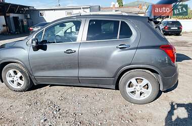 Внедорожник / Кроссовер Chevrolet Tracker 2016 в Жашкове