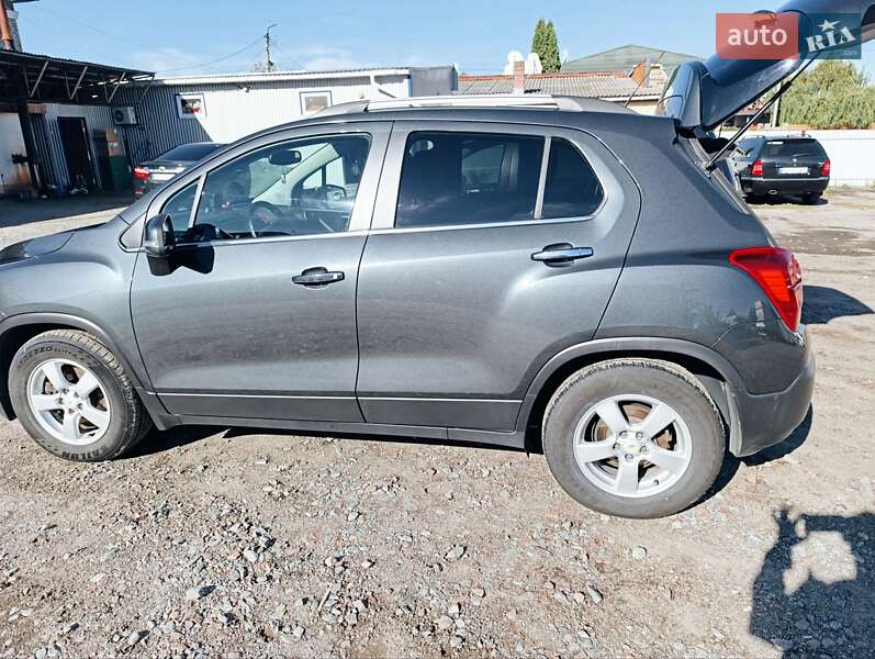 Внедорожник / Кроссовер Chevrolet Tracker 2016 в Жашкове