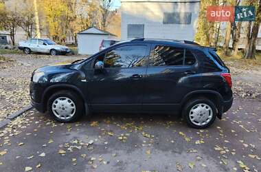 Внедорожник / Кроссовер Chevrolet Tracker 2014 в Киеве