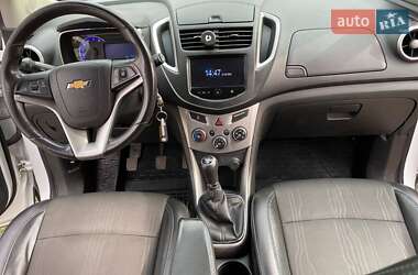 Внедорожник / Кроссовер Chevrolet Tracker 2014 в Тернополе