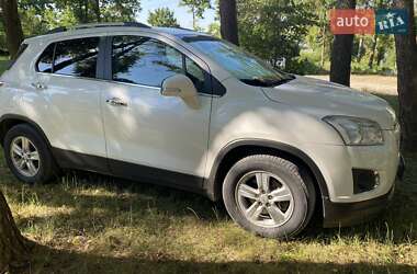 Внедорожник / Кроссовер Chevrolet Tracker 2014 в Харькове