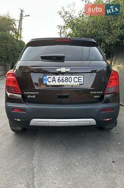 Внедорожник / Кроссовер Chevrolet Tracker 2014 в 