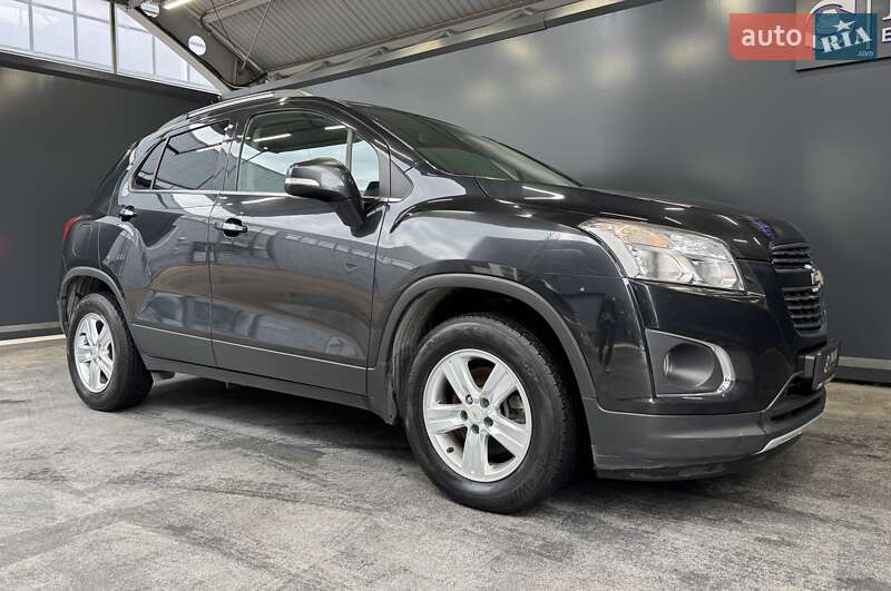 Внедорожник / Кроссовер Chevrolet Tracker 2013 в Киеве