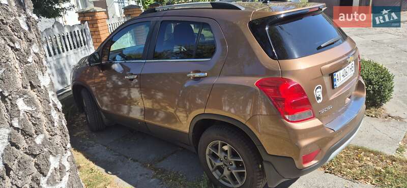 Внедорожник / Кроссовер Chevrolet Tracker 2017 в Обухове фото 3 Внедорожник / Кроссовер Chevrolet Tracker 2017 в Обухове