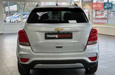 Позашляховик / Кросовер Chevrolet Tracker 2017 в  фото 11 Позашляховик / Кросовер Chevrolet Tracker 2017 в