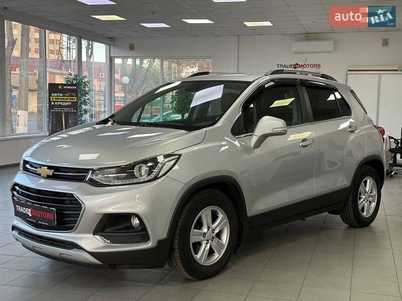 Внедорожник / Кроссовер Chevrolet Tracker 2017 в Киеве