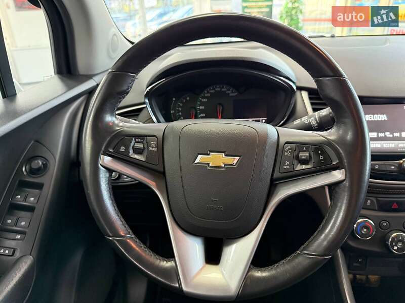 Внедорожник / Кроссовер Chevrolet Tracker 2017 в Киеве