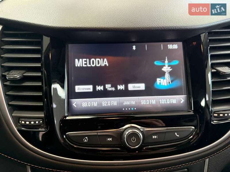 Внедорожник / Кроссовер Chevrolet Tracker 2017 в Киеве