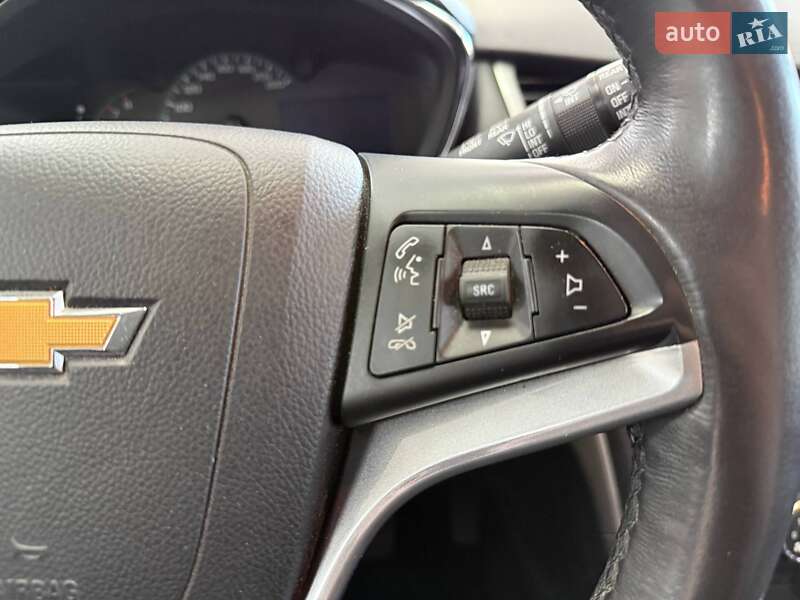 Внедорожник / Кроссовер Chevrolet Tracker 2017 в Киеве