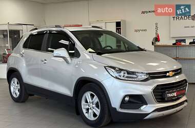 Внедорожник / Кроссовер Chevrolet Tracker 2017 в Киеве