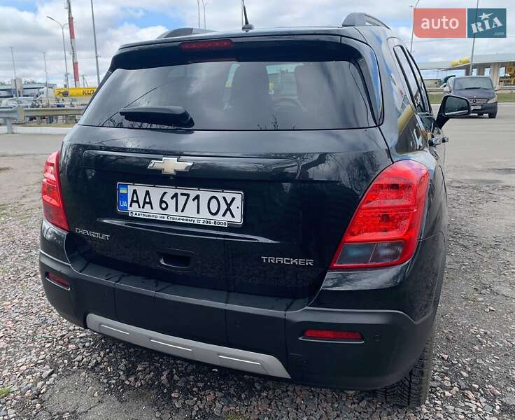 Внедорожник / Кроссовер Chevrolet Tracker 2014 в Киеве