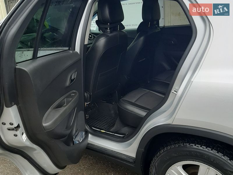 Внедорожник / Кроссовер Chevrolet Tracker 2014 в Сумах фото 8 Внедорожник / Кроссовер Chevrolet Tracker 2014 в Сумах