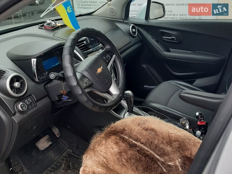 Внедорожник / Кроссовер Chevrolet Tracker 2014 в Сумах