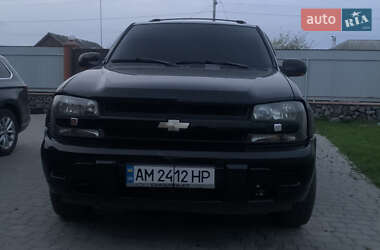 Внедорожник / Кроссовер Chevrolet TrailBlazer 2004 в 
