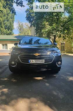 Внедорожник / Кроссовер Chevrolet Traverse 2018 в Киеве