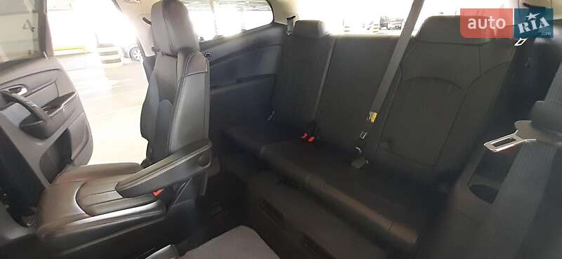 Внедорожник / Кроссовер Chevrolet Traverse 2017 в Киеве