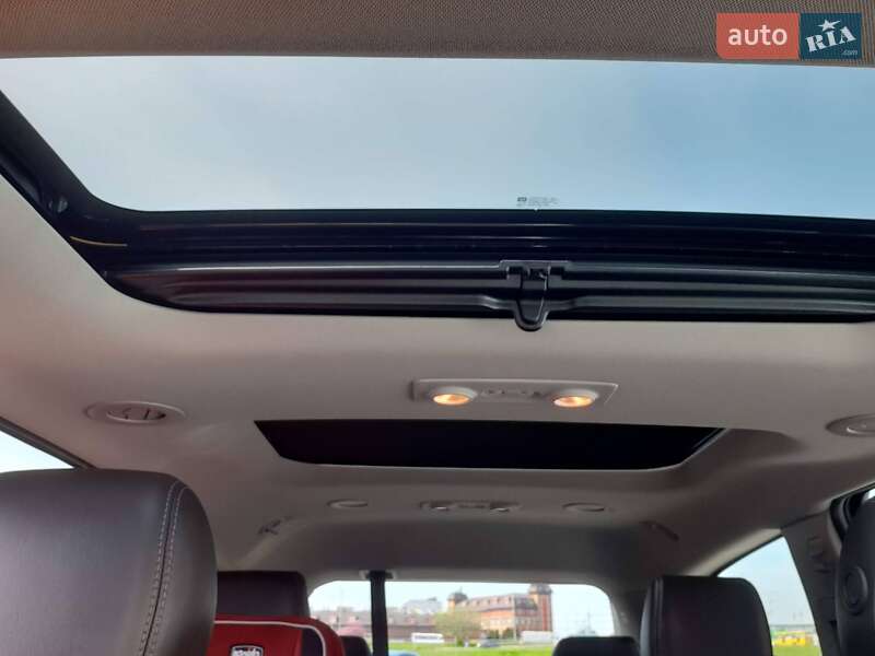 Внедорожник / Кроссовер Chevrolet Traverse 2017 в Киеве