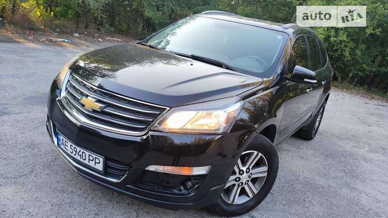 Внедорожник / Кроссовер Chevrolet Traverse 2015 в 
