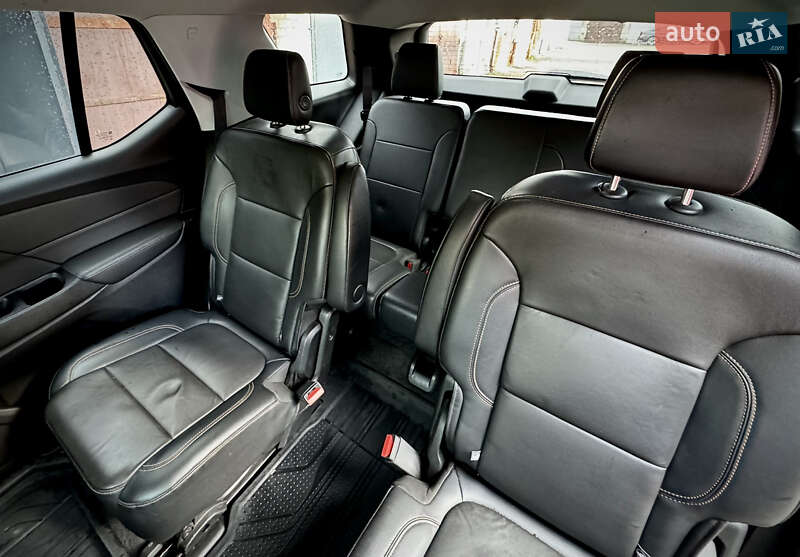 Внедорожник / Кроссовер Chevrolet Traverse 2018 в Киеве