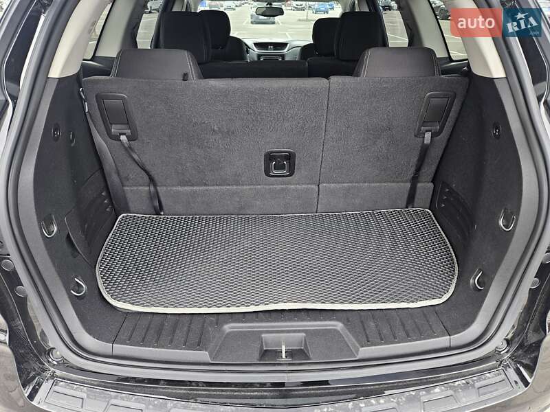Позашляховик / Кросовер Chevrolet Traverse 2016 в Києві фото 20 Позашляховик / Кросовер Chevrolet Traverse 2016 в Києві