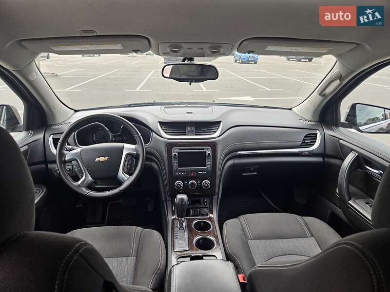 Позашляховик / Кросовер Chevrolet Traverse 2016 в Києві фото 26 Позашляховик / Кросовер Chevrolet Traverse 2016 в Києві