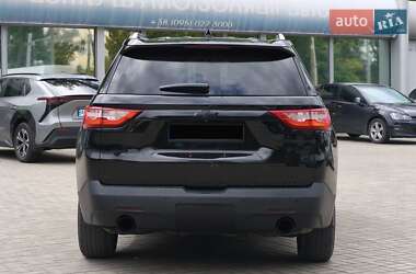 Внедорожник / Кроссовер Chevrolet Traverse 2018 в 