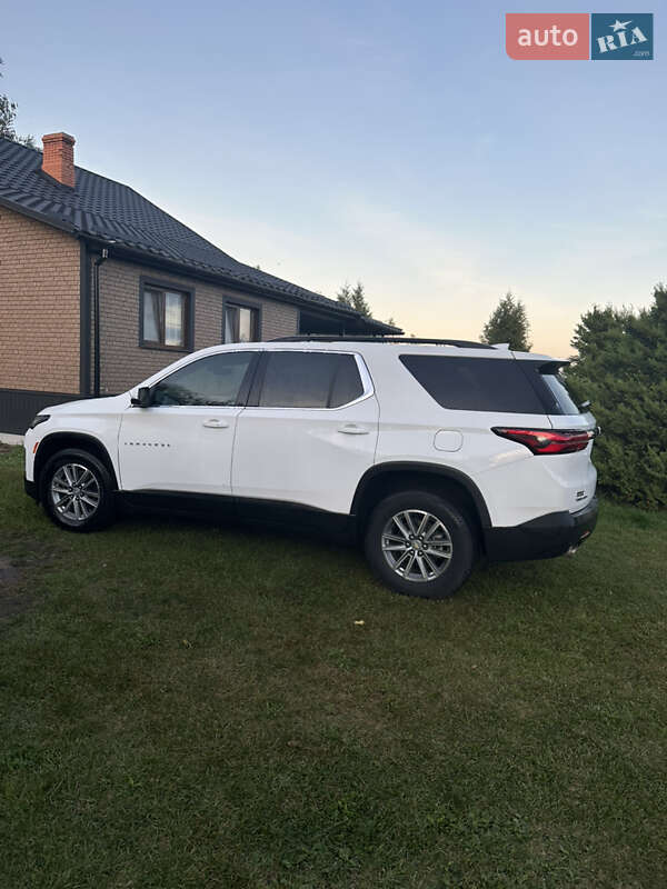 Позашляховик / Кросовер Chevrolet Traverse 2023 в Карпилівці