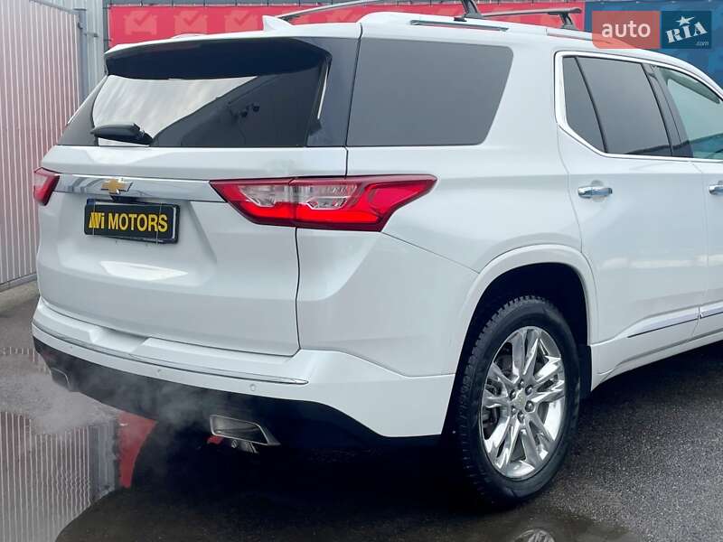 Внедорожник / Кроссовер Chevrolet Traverse 2018 в Киеве