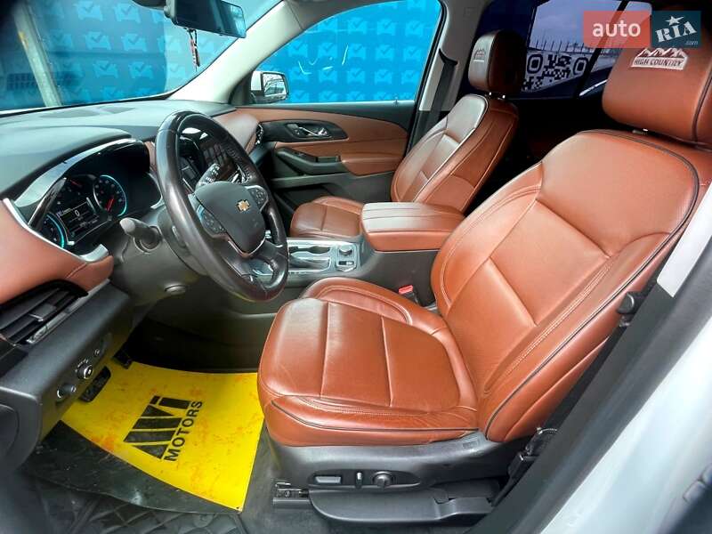 Внедорожник / Кроссовер Chevrolet Traverse 2018 в Киеве