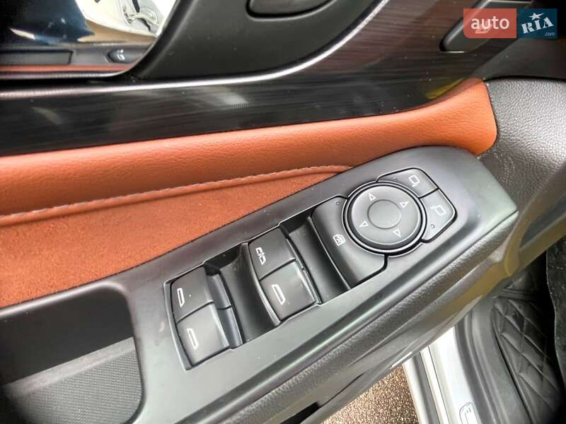 Внедорожник / Кроссовер Chevrolet Traverse 2018 в Киеве
