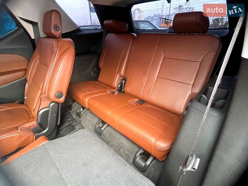 Внедорожник / Кроссовер Chevrolet Traverse 2018 в Киеве