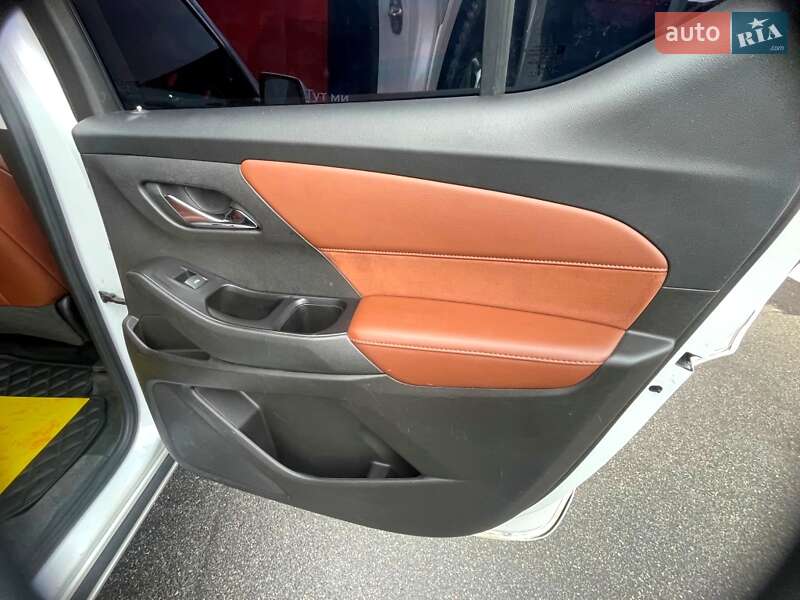 Внедорожник / Кроссовер Chevrolet Traverse 2018 в Киеве