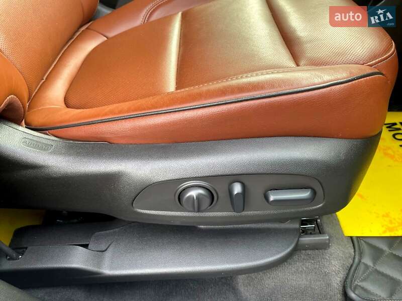 Внедорожник / Кроссовер Chevrolet Traverse 2018 в Киеве