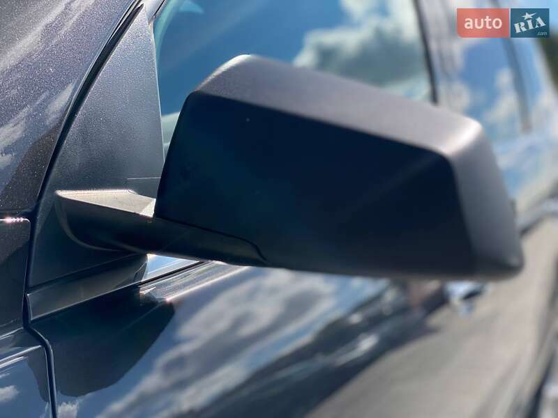 Позашляховик / Кросовер Chevrolet Traverse 2017 в Києві фото 16 Позашляховик / Кросовер Chevrolet Traverse 2017 в Києві