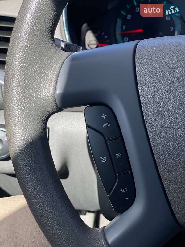 Позашляховик / Кросовер Chevrolet Traverse 2017 в Києві фото 29 Позашляховик / Кросовер Chevrolet Traverse 2017 в Києві