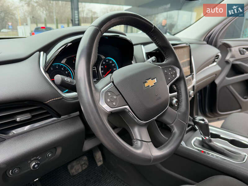 Позашляховик / Кросовер Chevrolet Traverse 2017 в Дніпрі фото 12 Позашляховик / Кросовер Chevrolet Traverse 2017 в Дніпрі