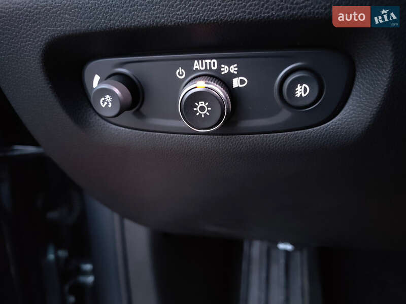 Позашляховик / Кросовер Chevrolet Traverse 2020 в Києві фото 21 Позашляховик / Кросовер Chevrolet Traverse 2020 в Києві