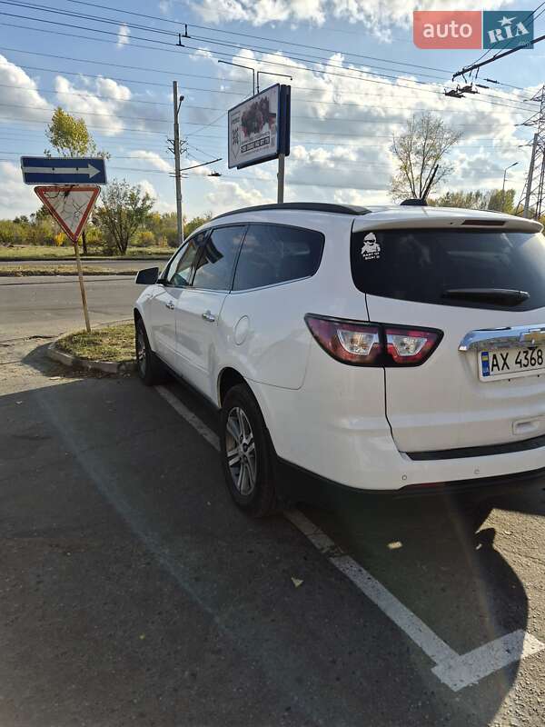 Внедорожник / Кроссовер Chevrolet Traverse 2015 в Харькове фото 3 Внедорожник / Кроссовер Chevrolet Traverse 2015 в Харькове