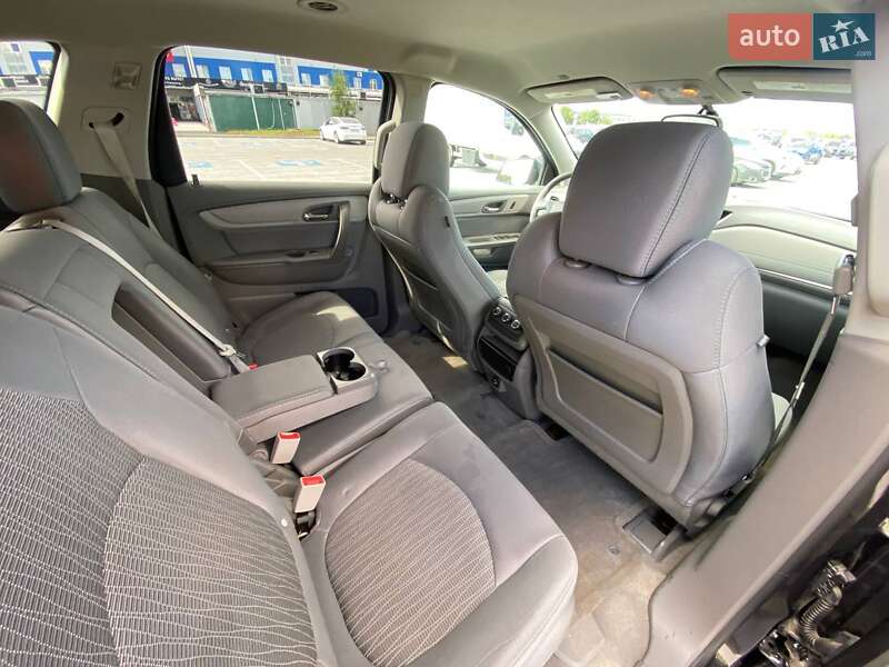 Внедорожник / Кроссовер Chevrolet Traverse 2017 в Киеве