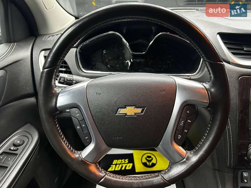 Позашляховик / Кросовер Chevrolet Traverse 2015 в Чернівцях фото 12 Позашляховик / Кросовер Chevrolet Traverse 2015 в Чернівцях