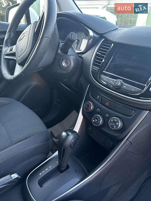 Внедорожник / Кроссовер Chevrolet Trax 2018 в Ивано-Франковске