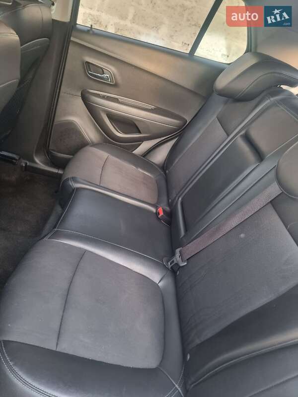 Позашляховик / Кросовер Chevrolet Trax 2016 в Києві фото 5 Позашляховик / Кросовер Chevrolet Trax 2016 в Києві