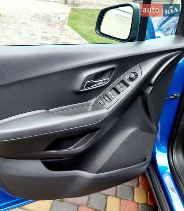 Позашляховик / Кросовер Chevrolet Trax 2013 в Золочеві